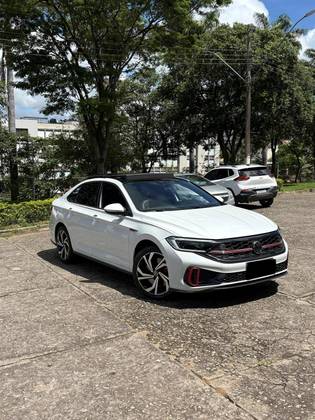 VOLKSWAGEN JETTA 2.0 350 TSI GASOLINA GLI DSG